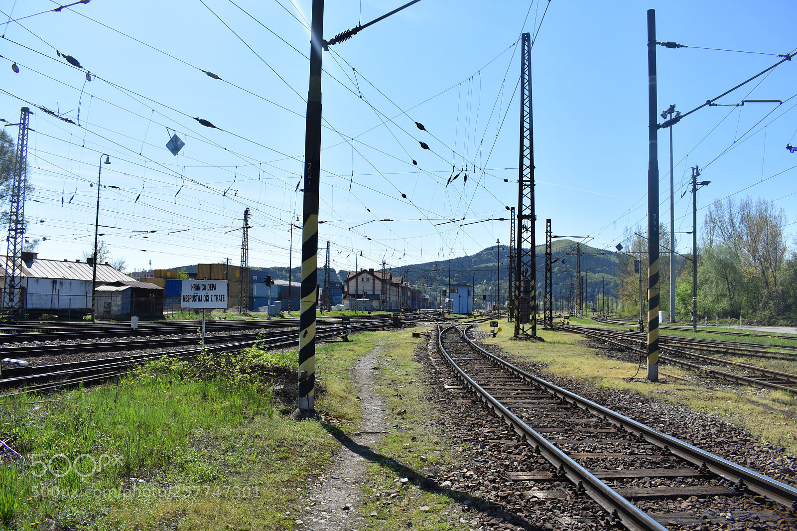 Nikon D3400 sample photo. Trains photography