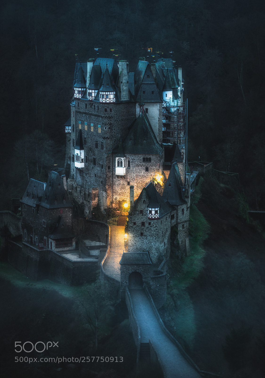 Sony a7 sample photo. Castle eltz photography