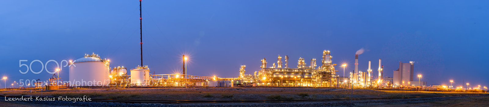 Sony a7 sample photo. Maasvlakte in the evening photography