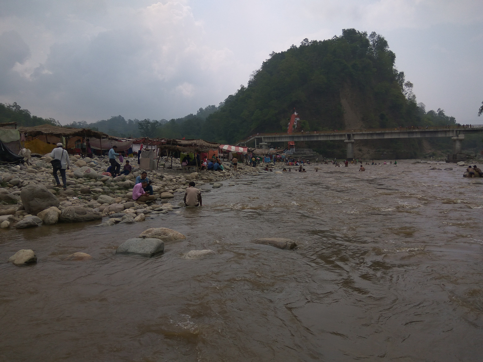 Xiaomi Redmi Note 3 sample photo. River bank photography