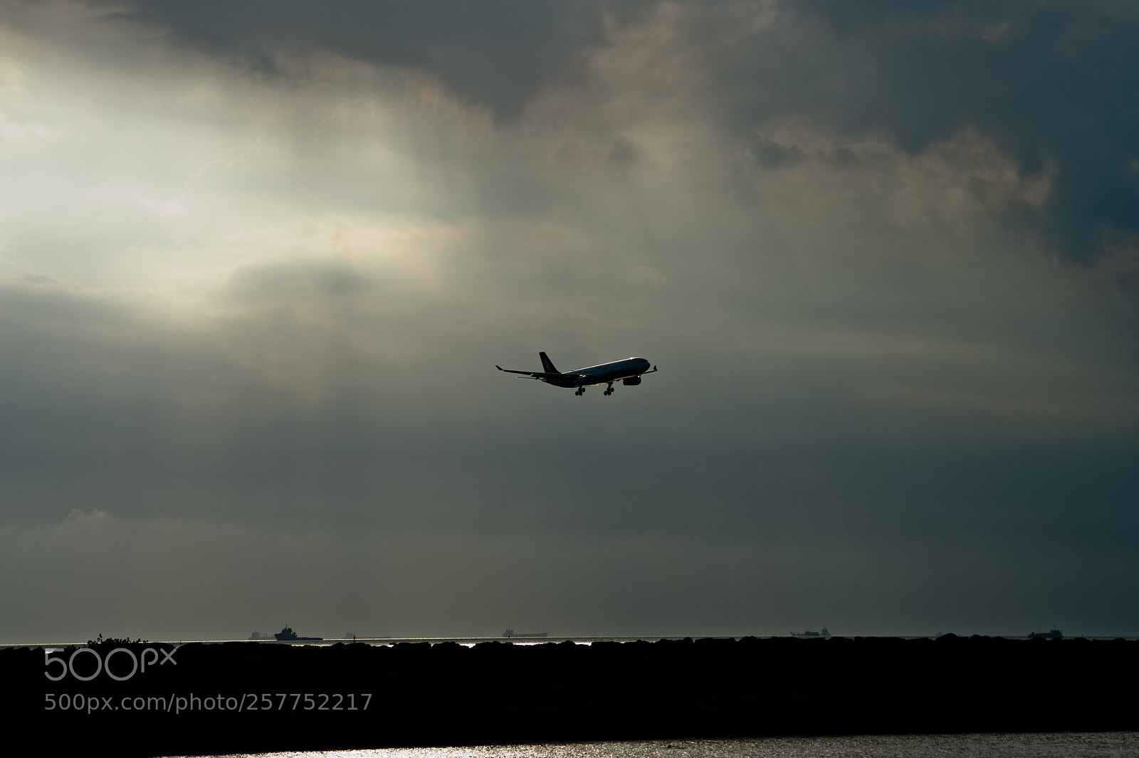 Nikon D700 sample photo. Sunset plane photography