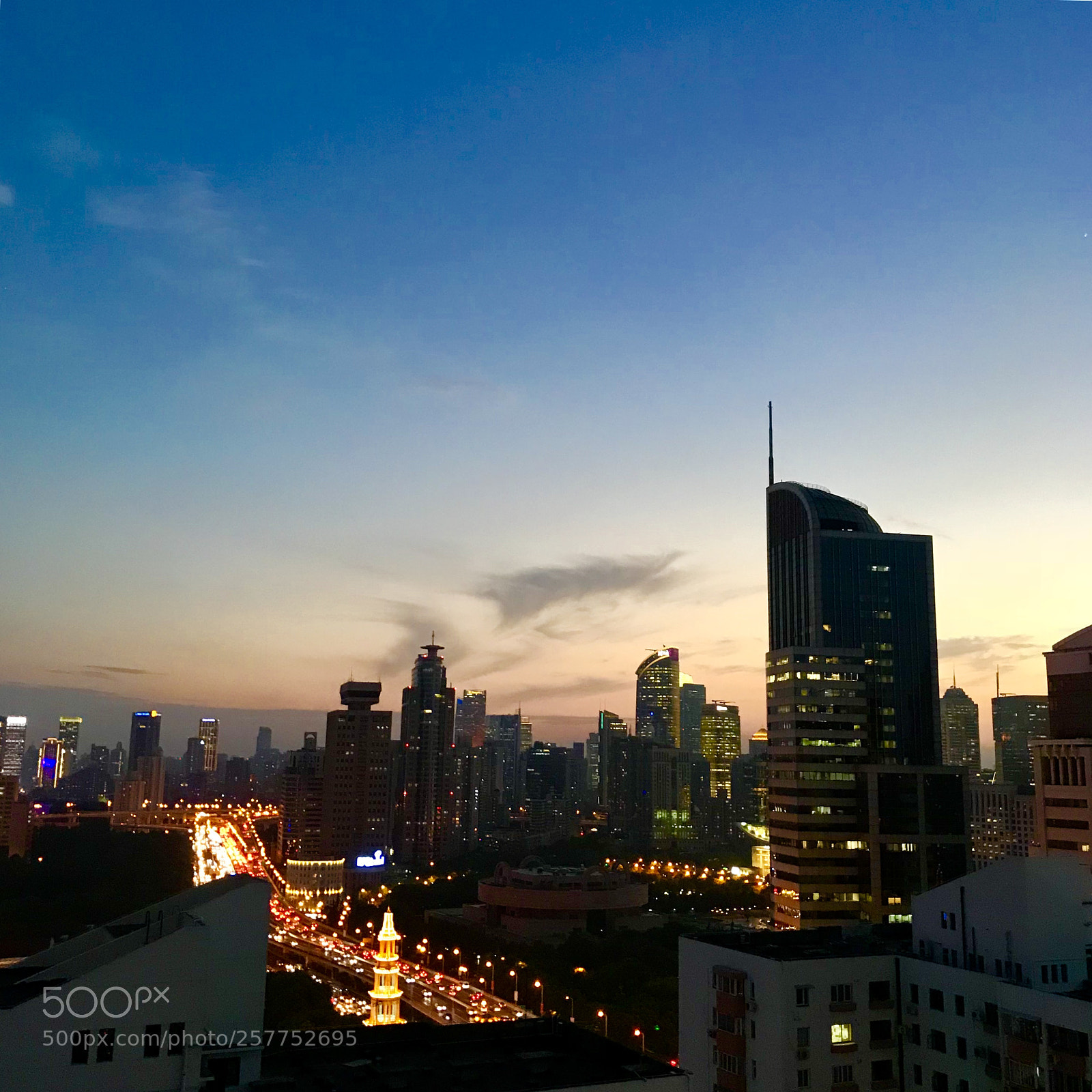 Apple iPhone 7 Plus sample photo. Shanghai people square photography