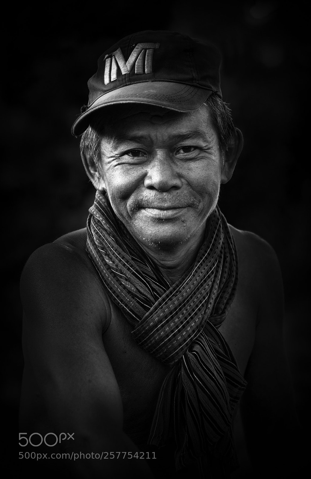 Fujifilm X-T1 sample photo. Khmer portrait photography