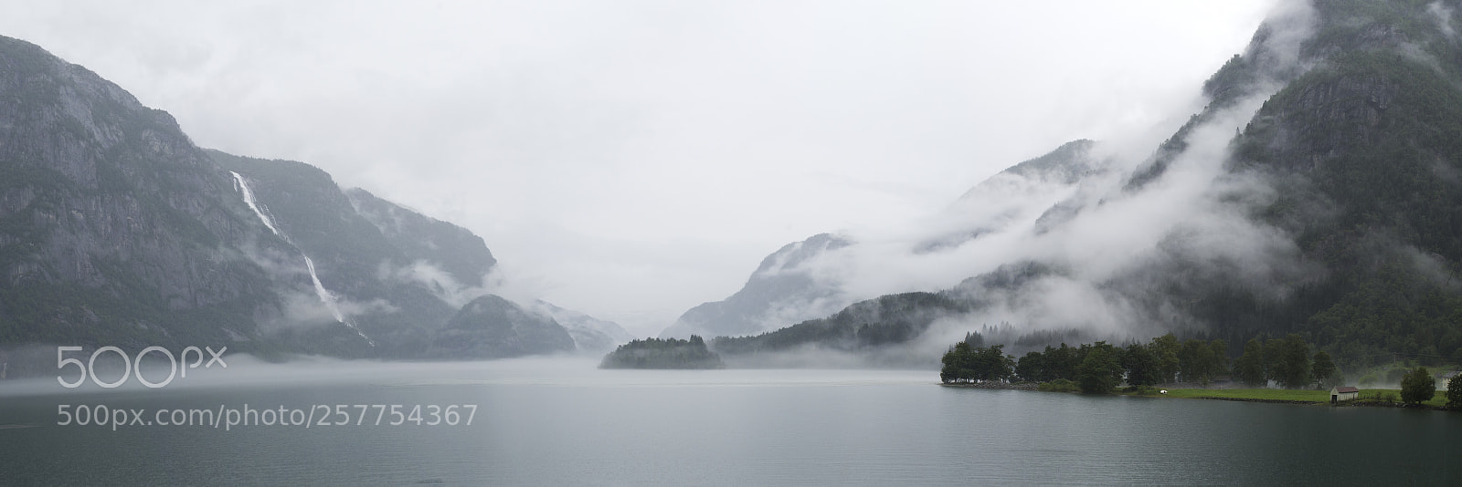Pentax K-30 sample photo. Morning mist in odda photography