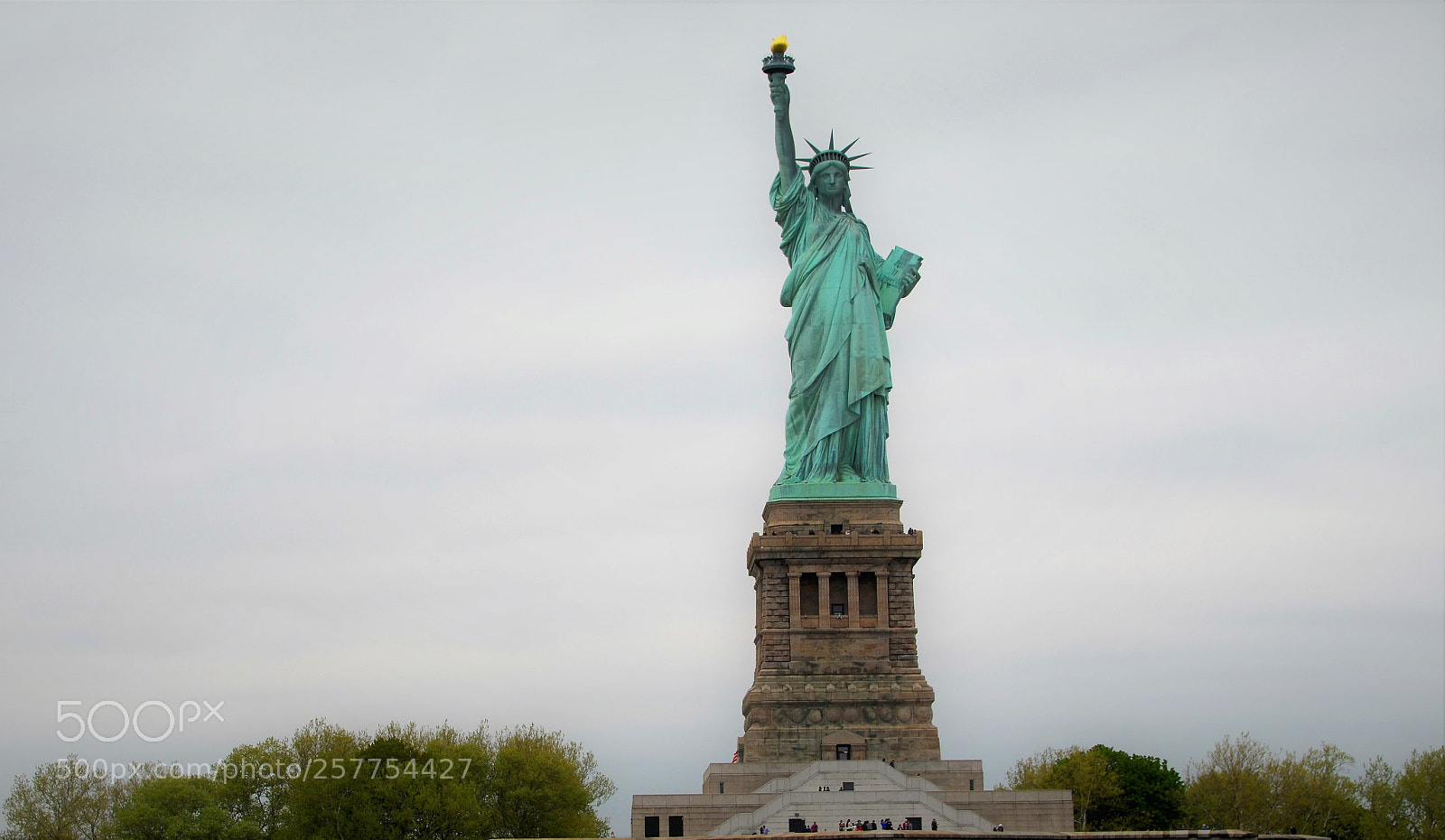 Nikon D5100 sample photo. Statue of liberty photography