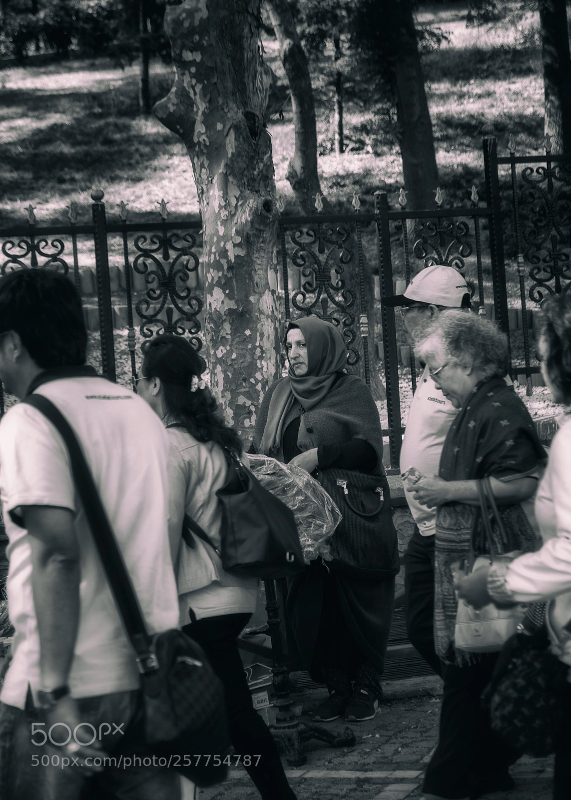 Fujifilm X-T1 sample photo. The sellers of bagels photography