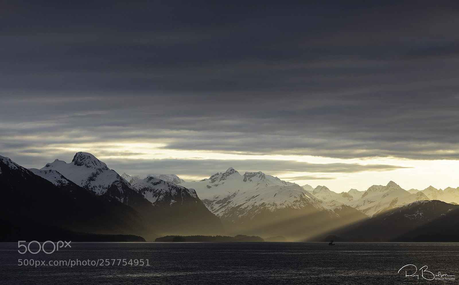 Canon EOS 5D Mark IV sample photo. Prince william sound dawn photography