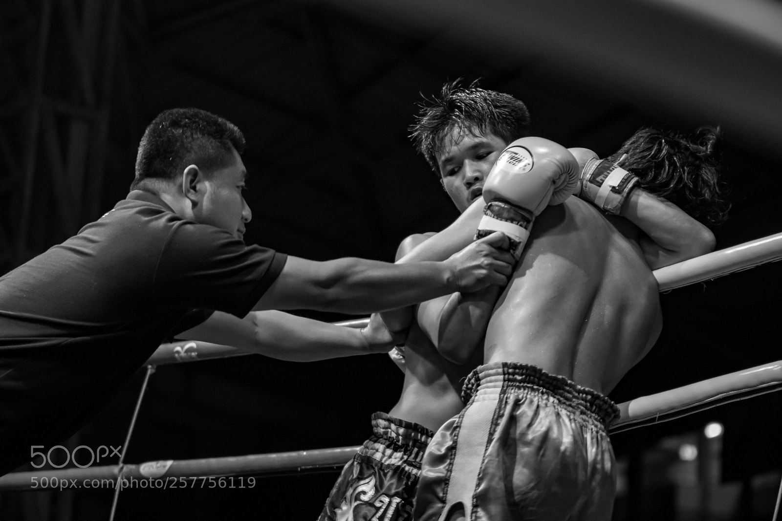 Nikon D5300 sample photo. The thai fight photography