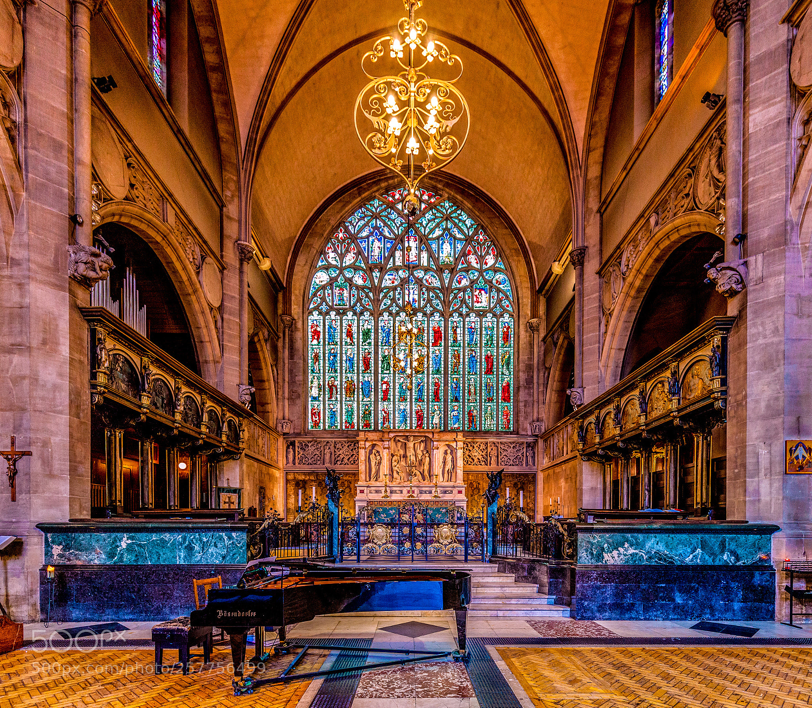 Canon EOS 5D Mark II sample photo. Performance at holy trinity photography