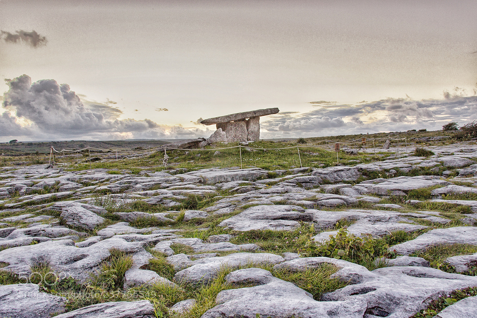 Canon EOS 600D (Rebel EOS T3i / EOS Kiss X5) sample photo. Poulnabrone dolmen photography