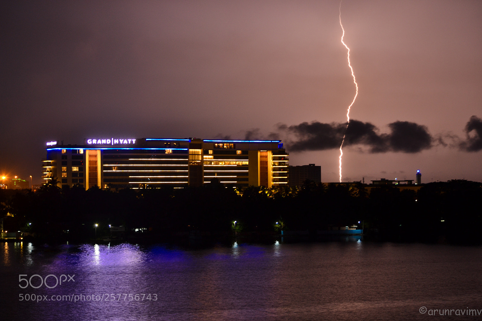 Nikon D3100 sample photo. Lightning bolt photography