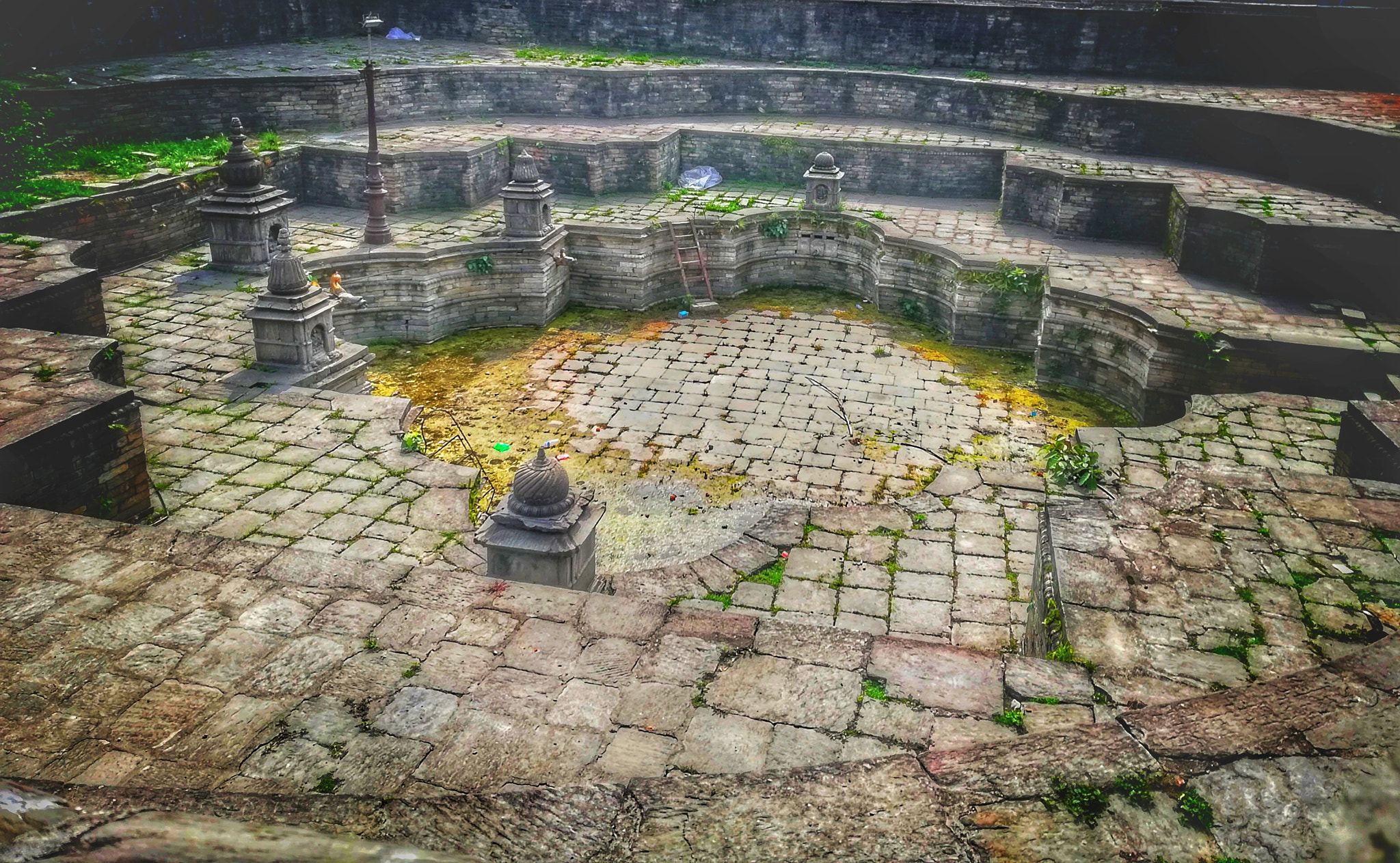 HUAWEI nova 2i sample photo. Golden tap photography
