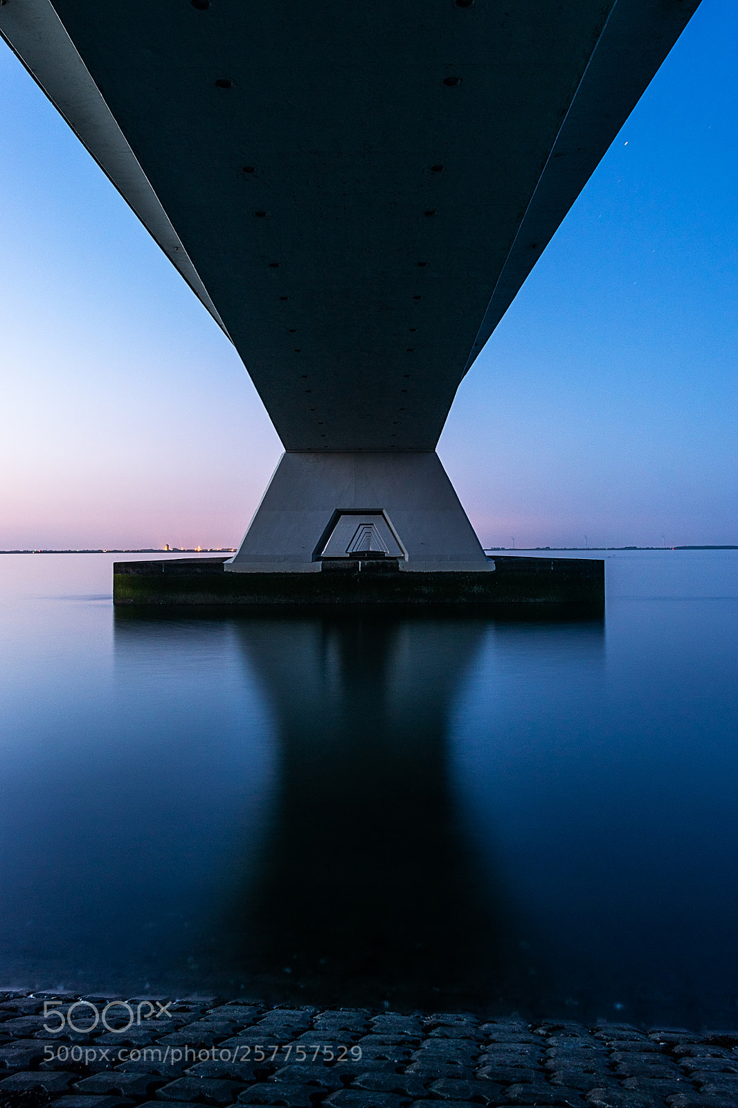 Sony ILCA-77M2 sample photo. Blue tunnel photography