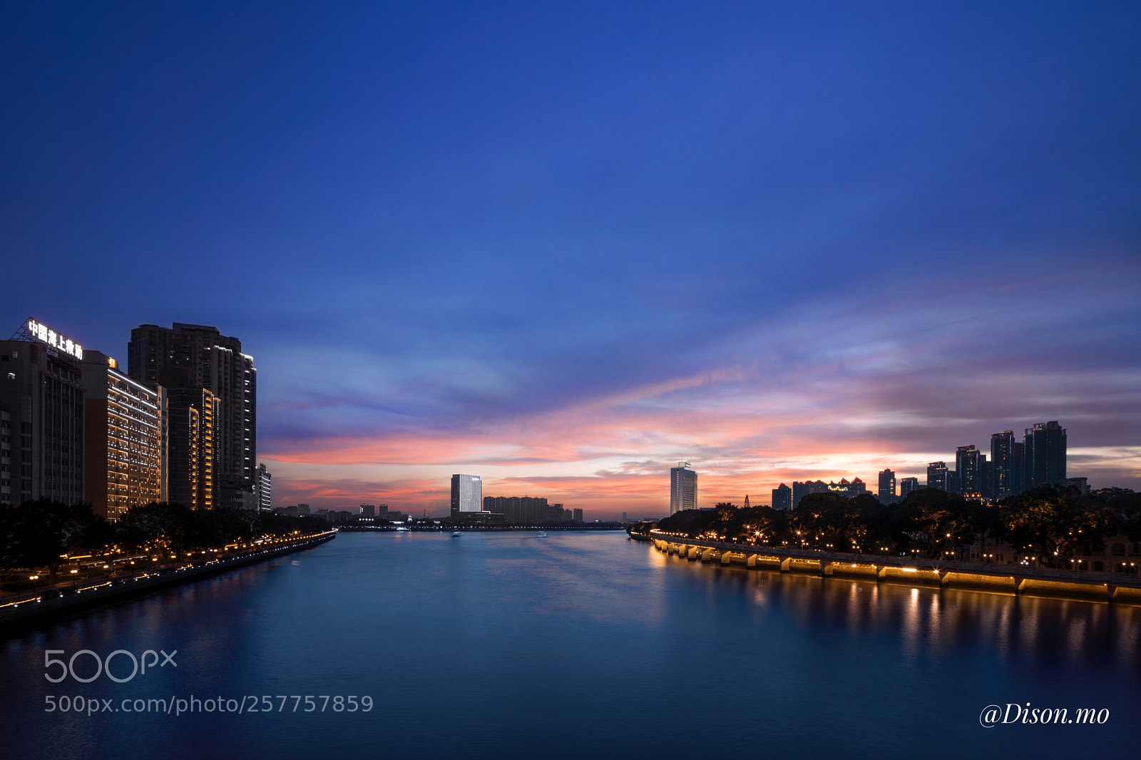 Canon EOS 5D Mark IV sample photo. Guangzhou night photography