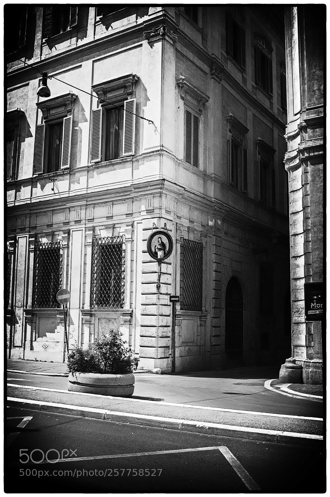 Fujifilm FinePix X100 sample photo. Corner photography