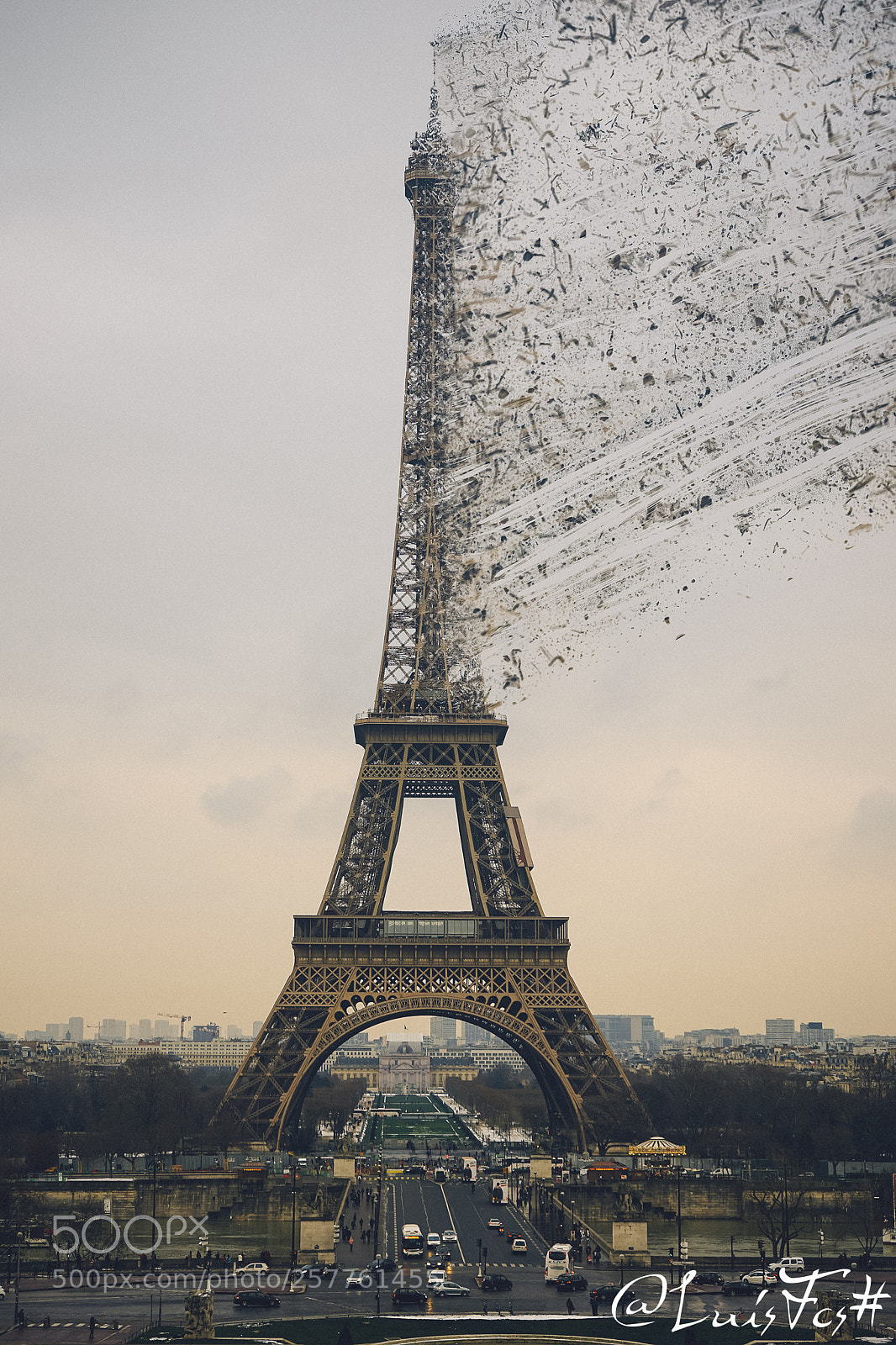 Sony a7 II sample photo. Lovely golden paris photography