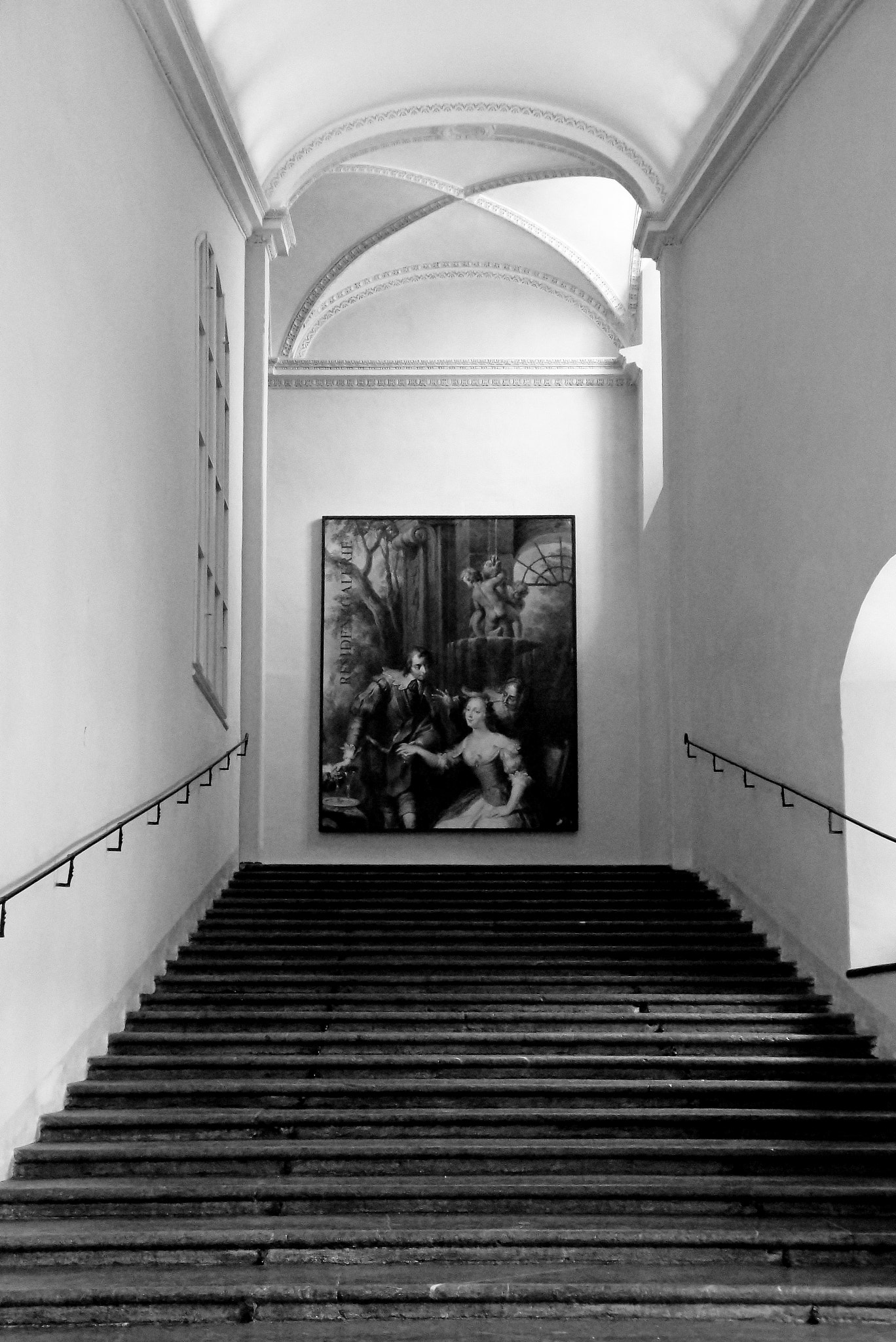 Sony Cyber-shot DSC-W290 sample photo. Residenz galerie staircase photography