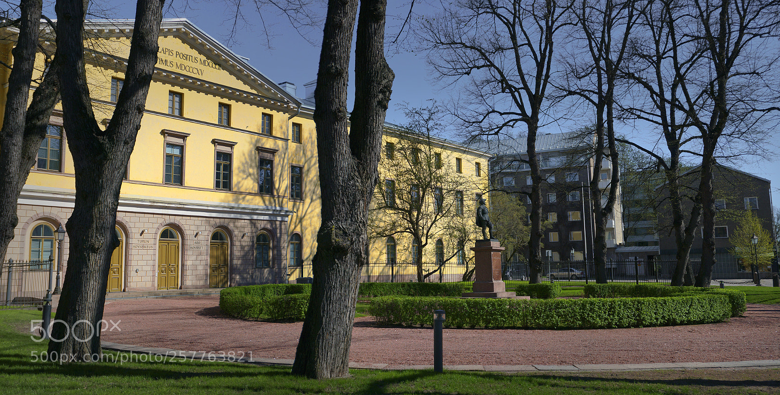 Sony a6300 sample photo. Academi park photography