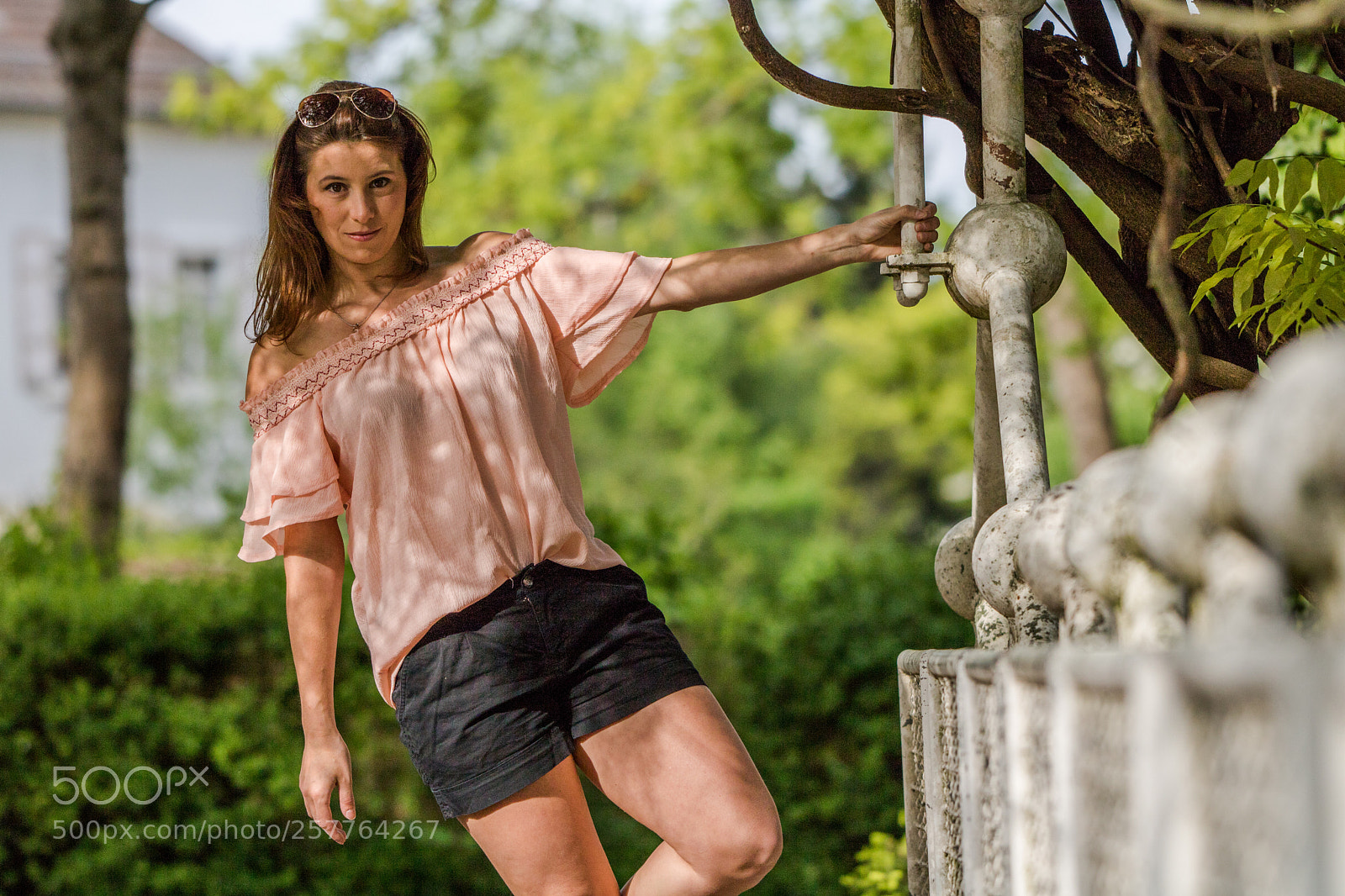 Canon EOS 750D (EOS Rebel T6i / EOS Kiss X8i) sample photo. Shooting stephanie photography