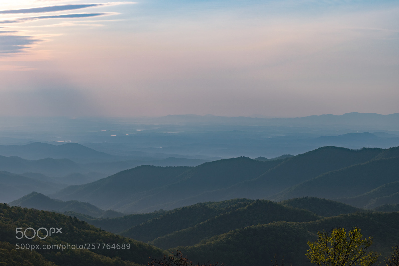 Canon EOS 750D (EOS Rebel T6i / EOS Kiss X8i) sample photo. Blue ridge sunrise photography
