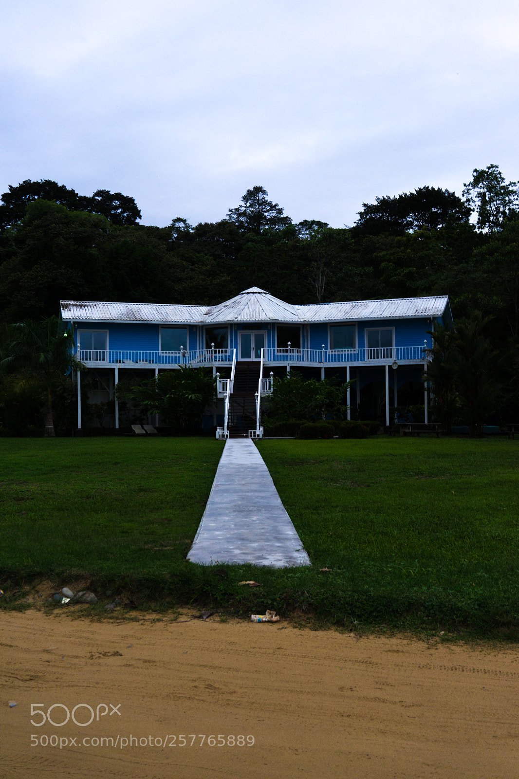 Sony a7 sample photo. Manor house photography