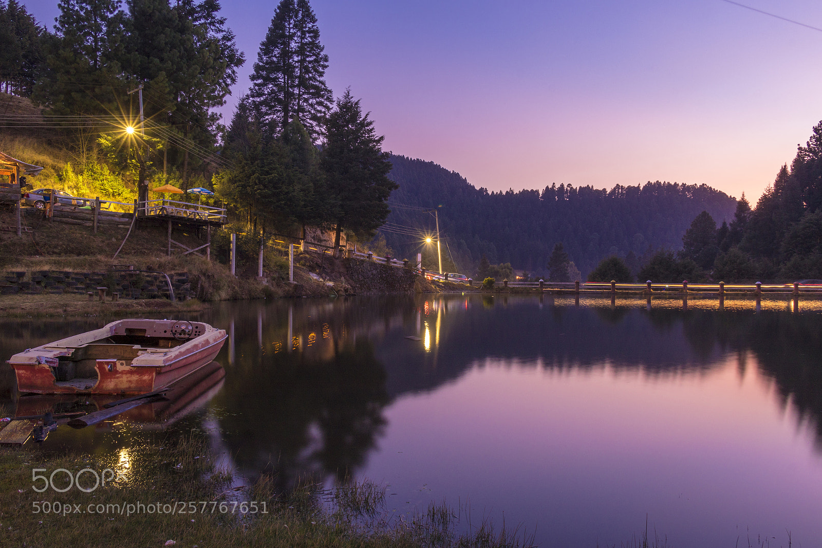 Canon EOS 7D Mark II sample photo. Lake of peaceful photography