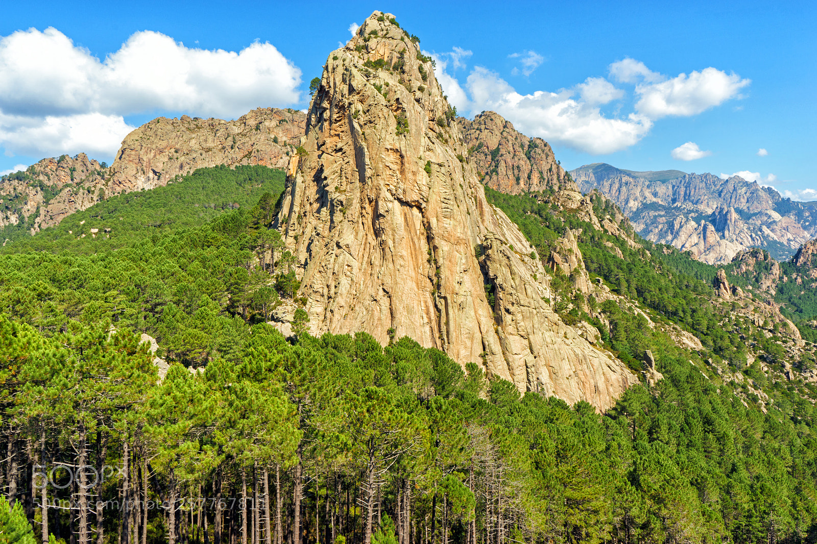 Sony a7 sample photo. Corse gr20 photography