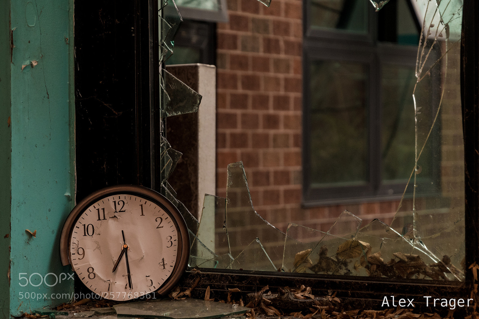 Nikon D500 sample photo. Running out of time photography
