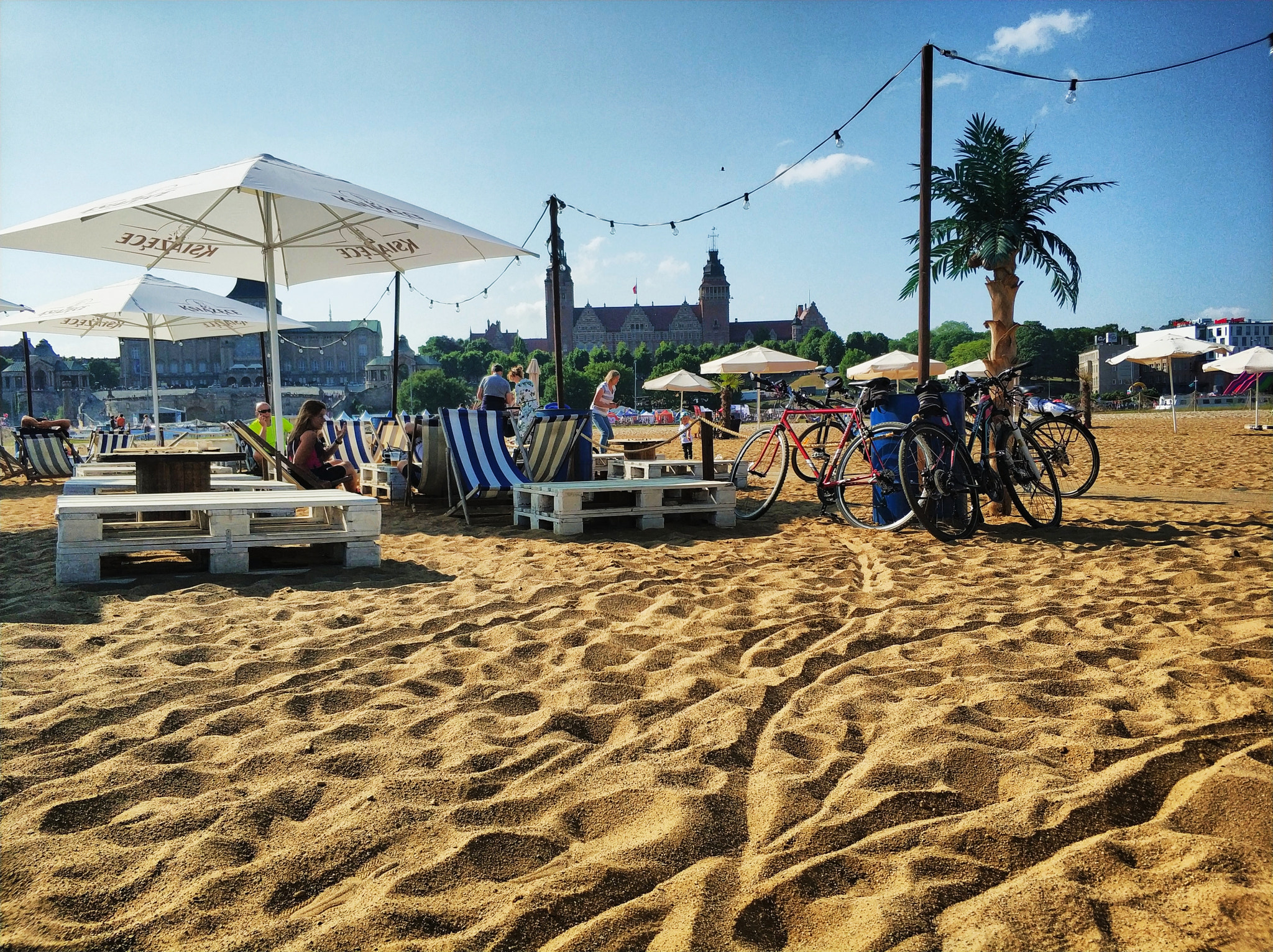 Xiaomi MI6 sample photo. City beach szczecin photography