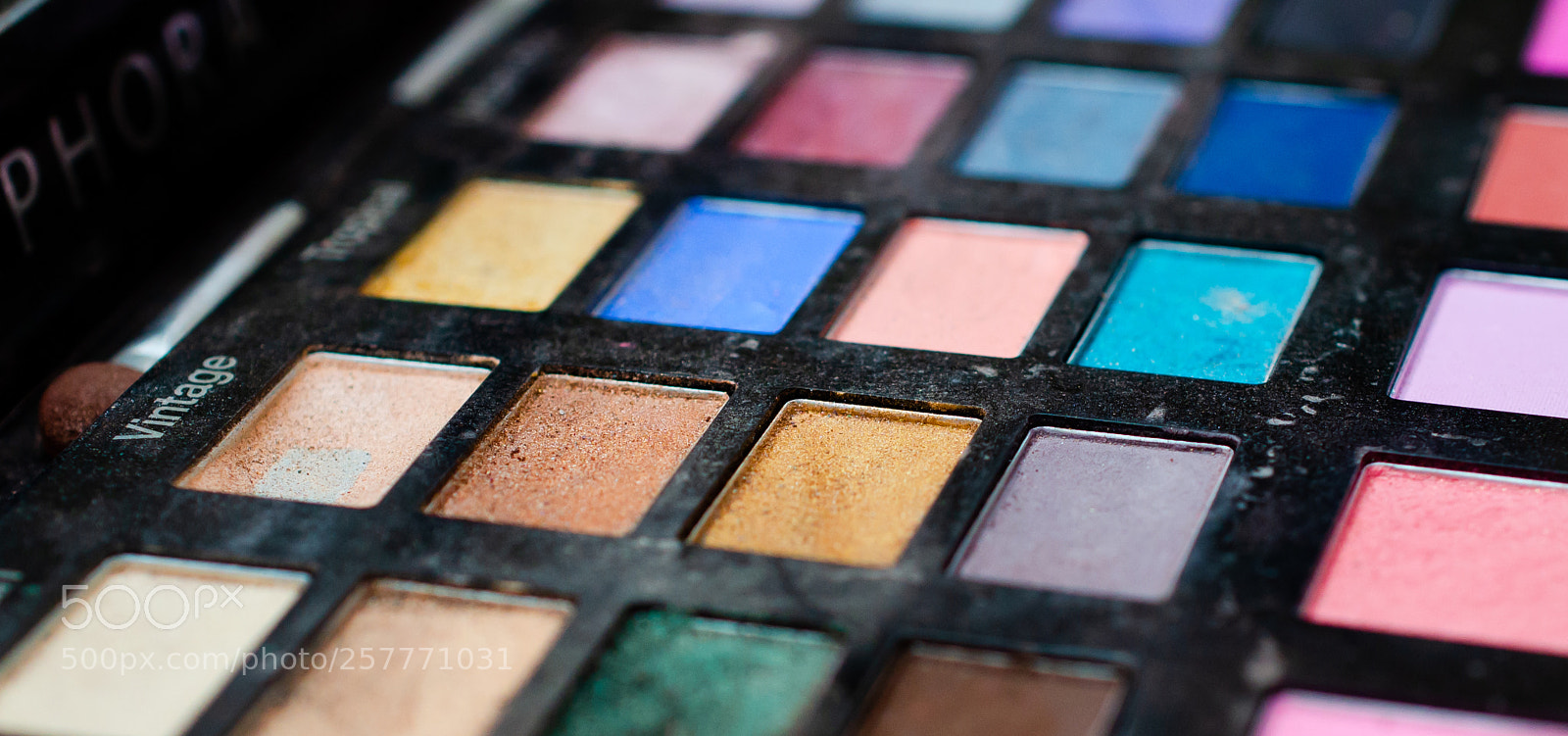 Nikon D7000 sample photo. Vintage makup photography