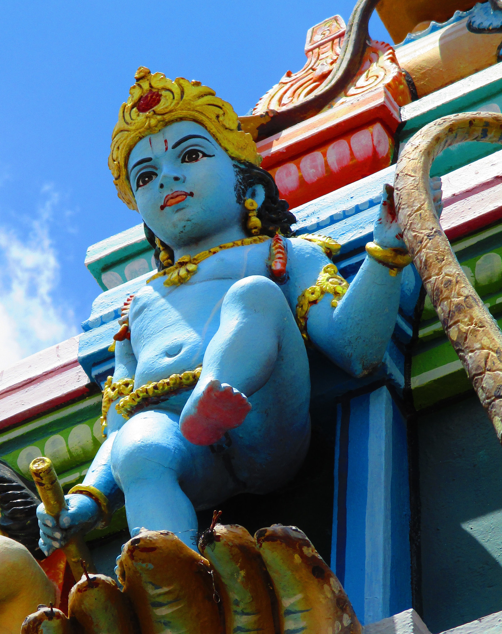 Canon IXUS 185 sample photo. Temple tower statue photography