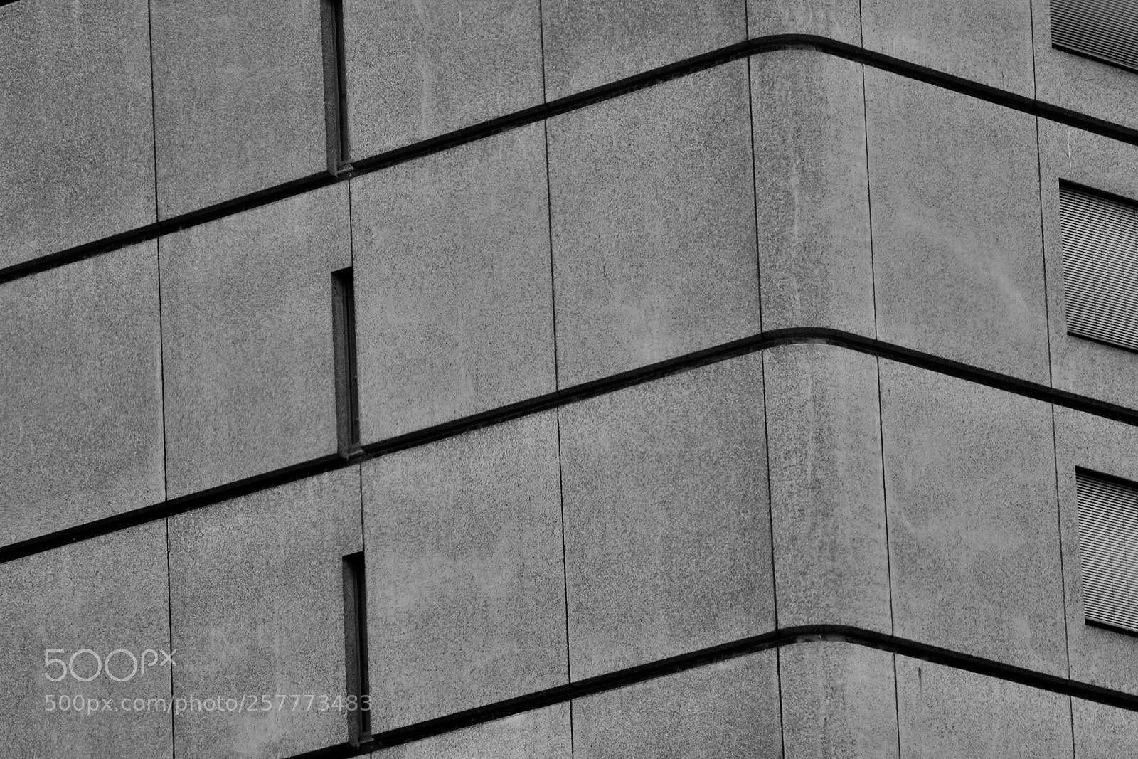 Canon EOS 600D (Rebel EOS T3i / EOS Kiss X5) sample photo. Urban photography