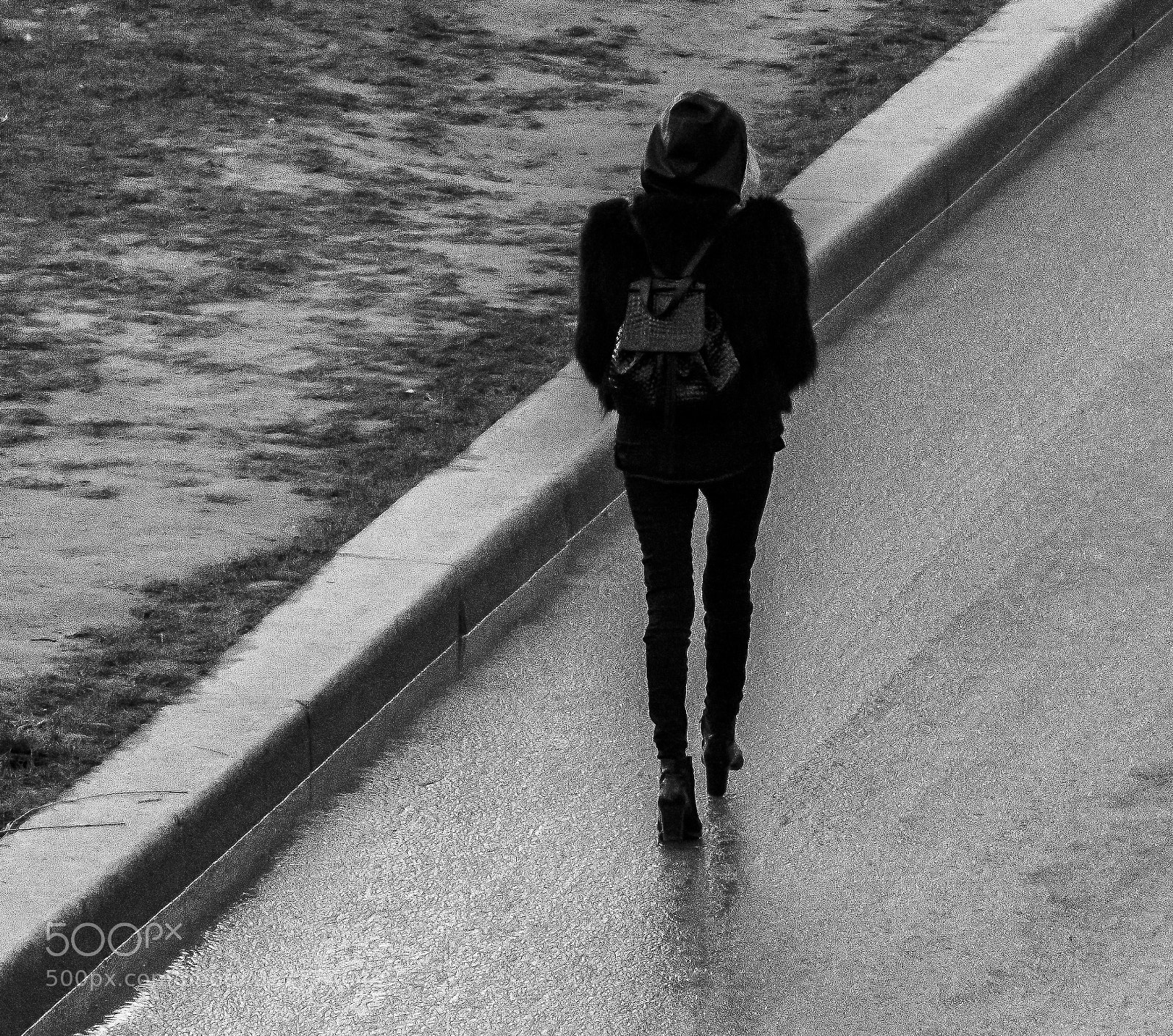 Nikon D7100 sample photo. She walks alone... photography