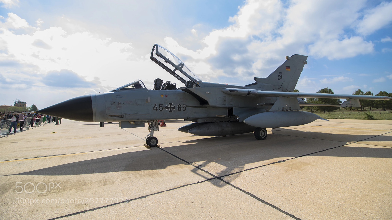 Canon EOS 750D (EOS Rebel T6i / EOS Kiss X8i) sample photo. Panavia tornado photography