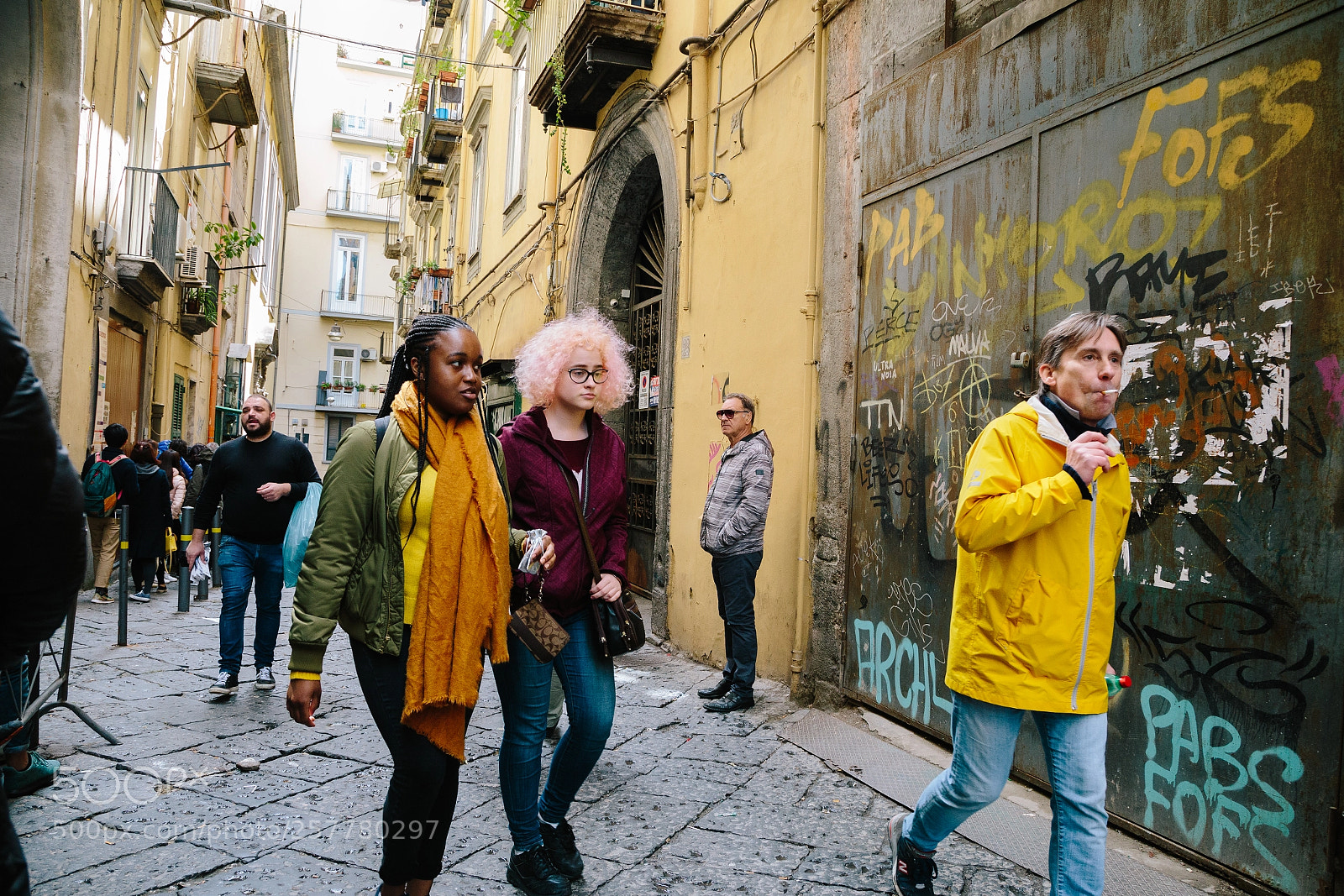 Canon EOS 6D sample photo. People on the streets photography