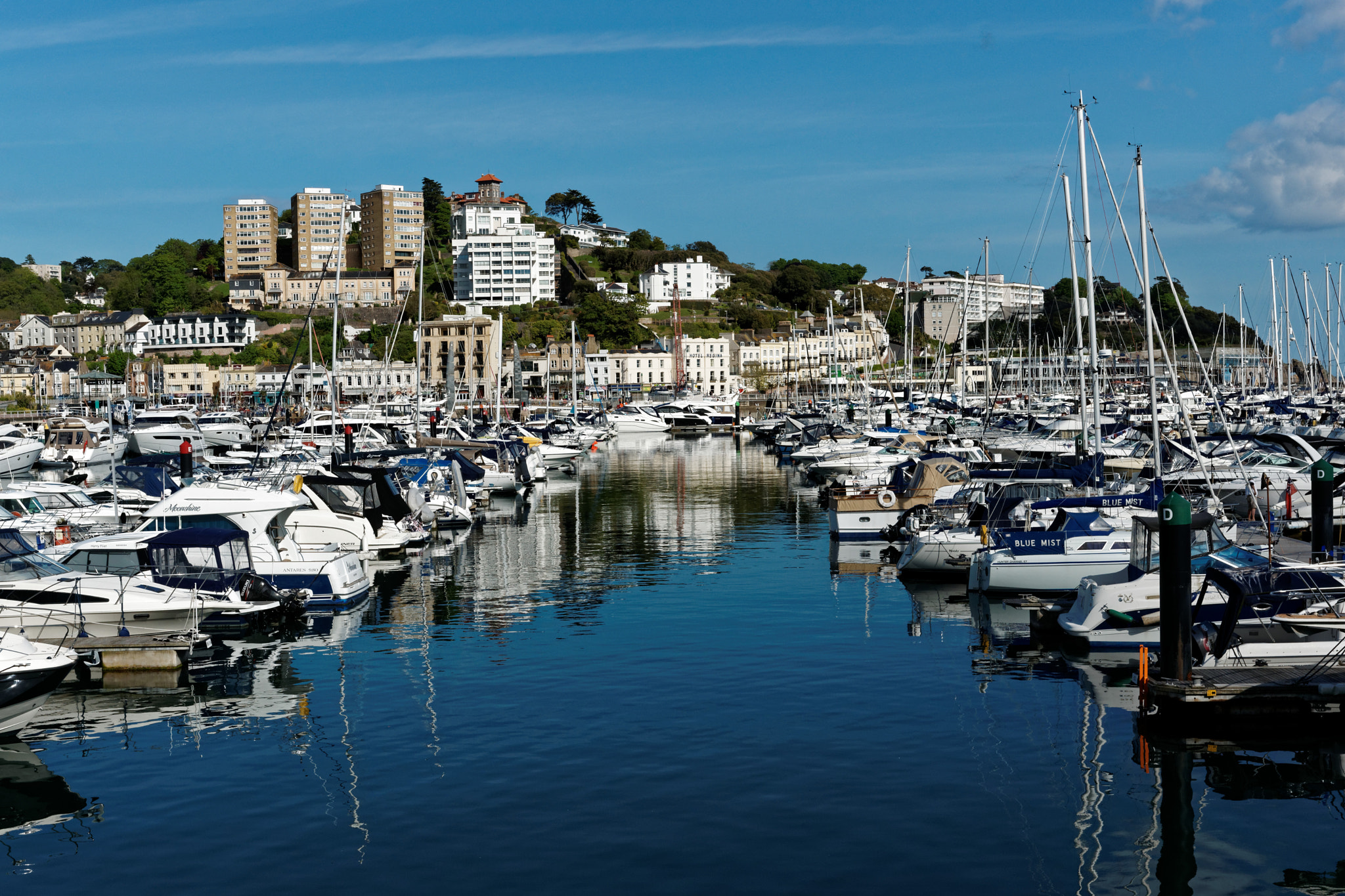Sony Alpha DSLR-A900 sample photo. Torquay - beacon hill from princess pier photography