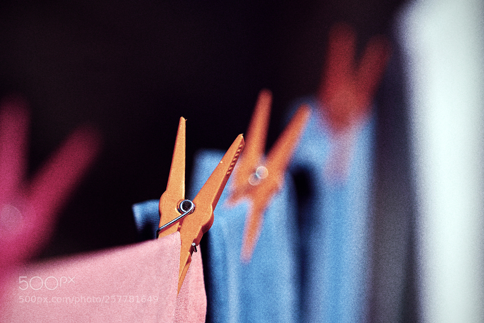 Canon EOS 7D sample photo. Hanging on the rope photography