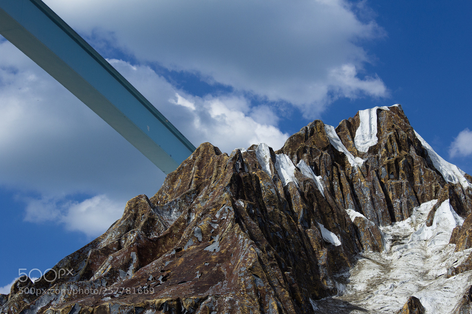 Canon EOS 1200D (EOS Rebel T5 / EOS Kiss X70 / EOS Hi) sample photo. Fake mountains. fake rainbow. photography
