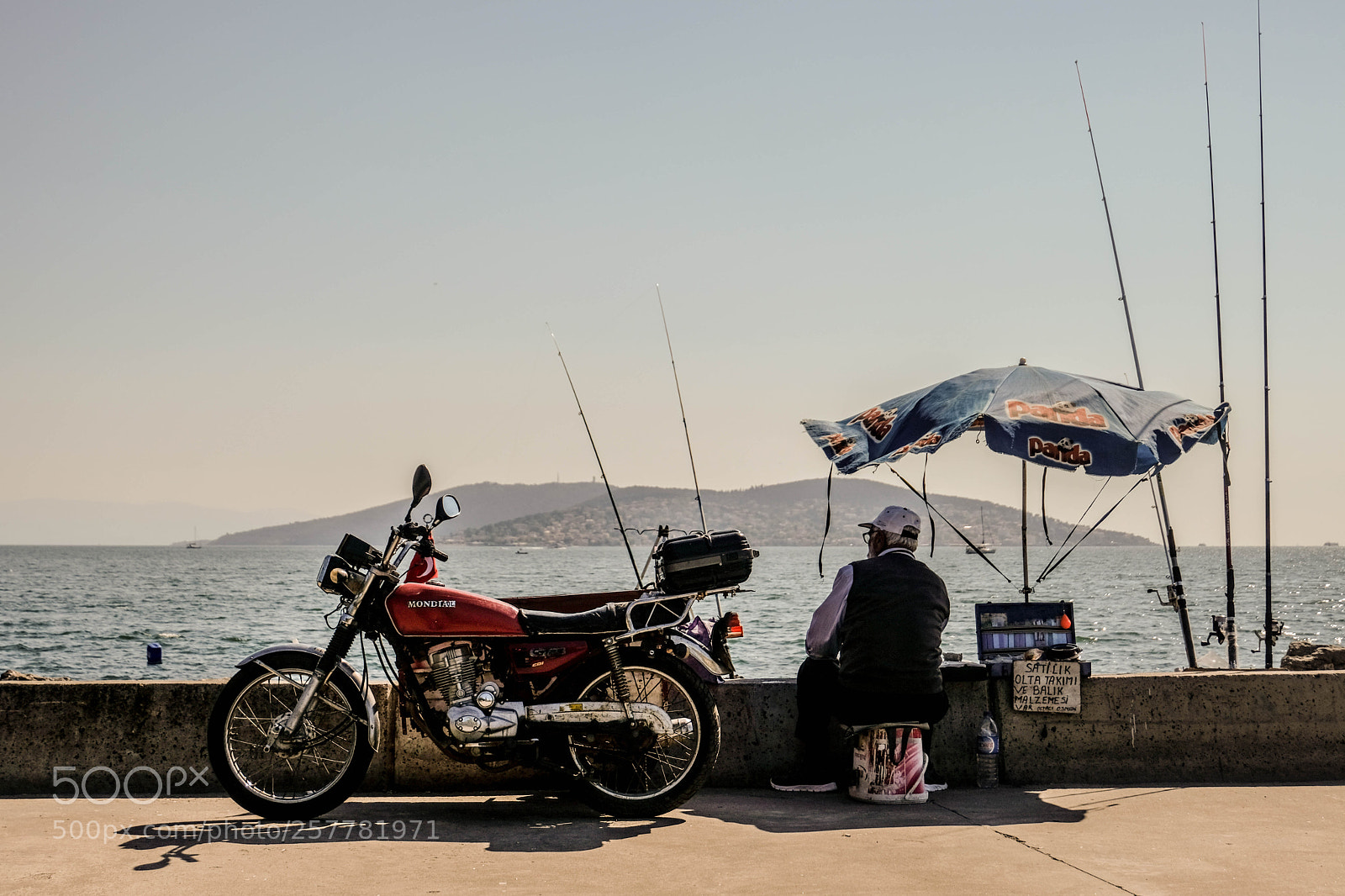 Fujifilm X-T20 sample photo. Seaside alone photography