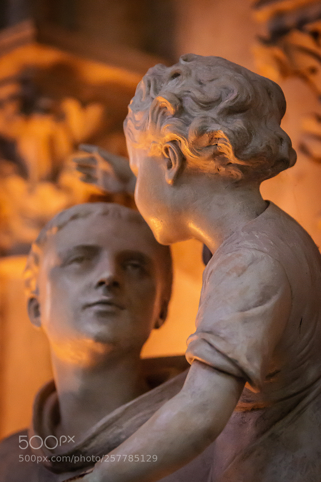 Canon EOS 70D sample photo. Statues in cathedral photography