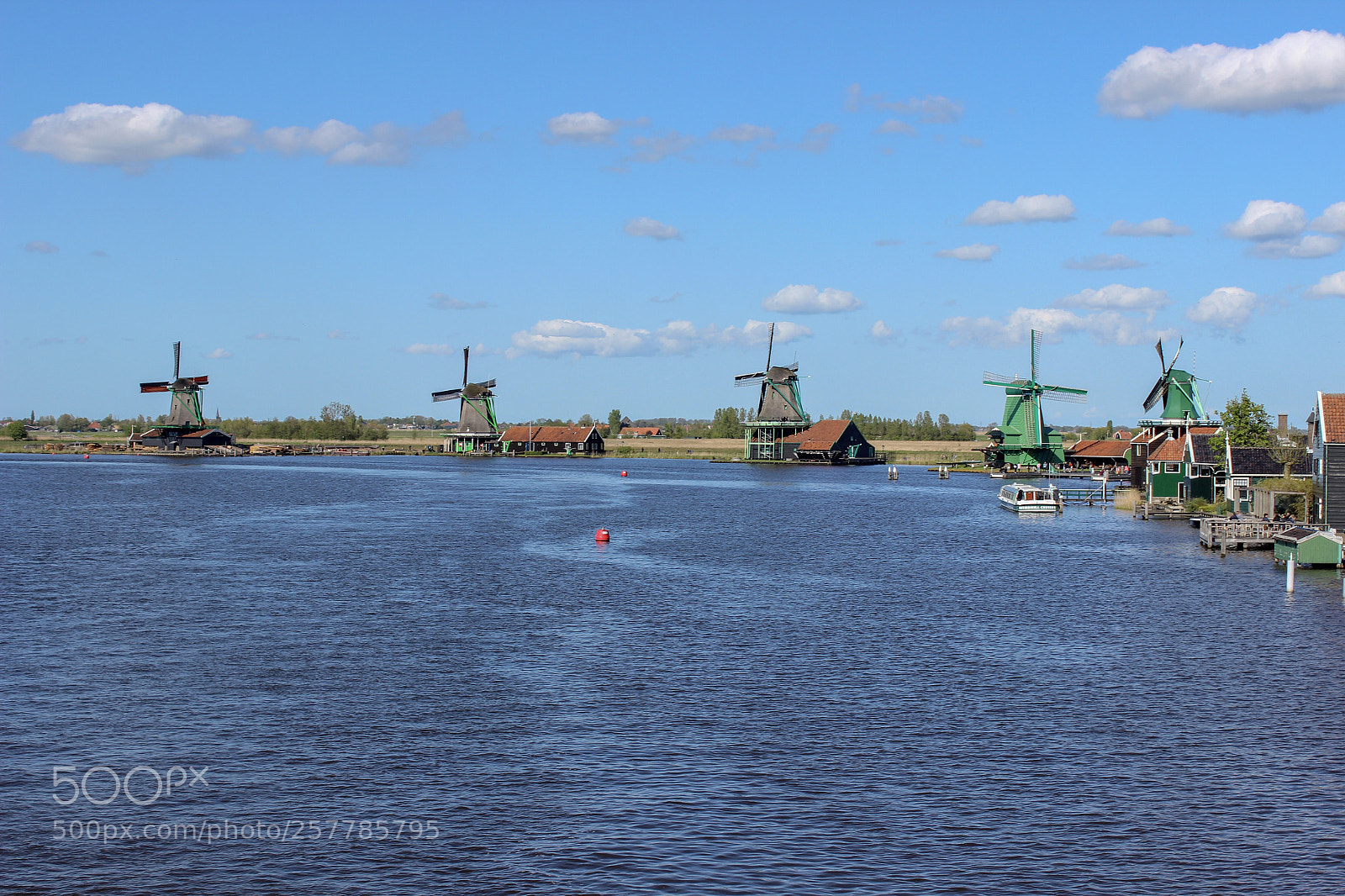 Canon EOS 600D (Rebel EOS T3i / EOS Kiss X5) sample photo. The beautiful windmills of photography