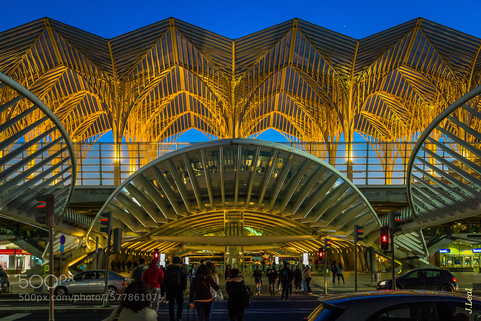 Canon EOS 6D sample photo. Lisbon train station. photography