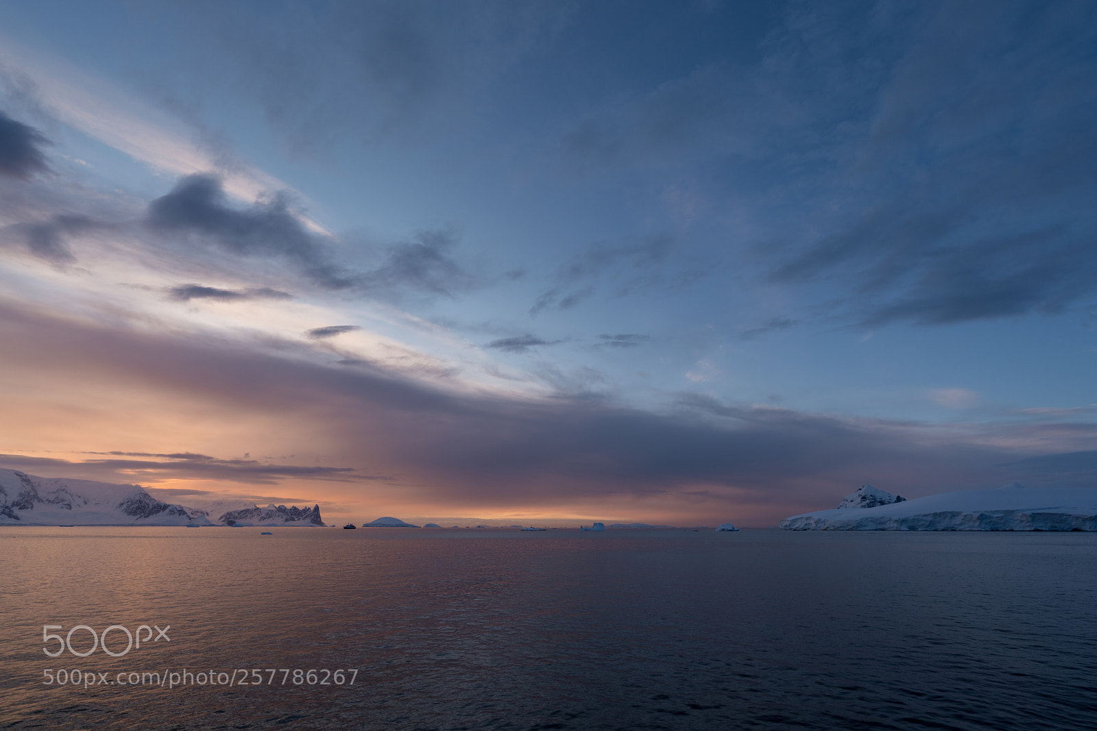 Sony a7R II sample photo. Lemaire channel photography