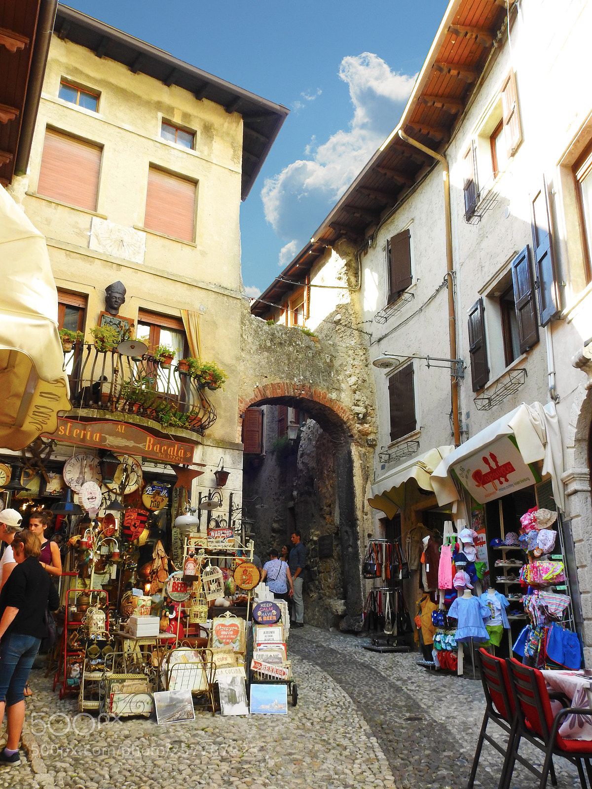 Nikon Coolpix P900 sample photo. Malcesine, italy photography