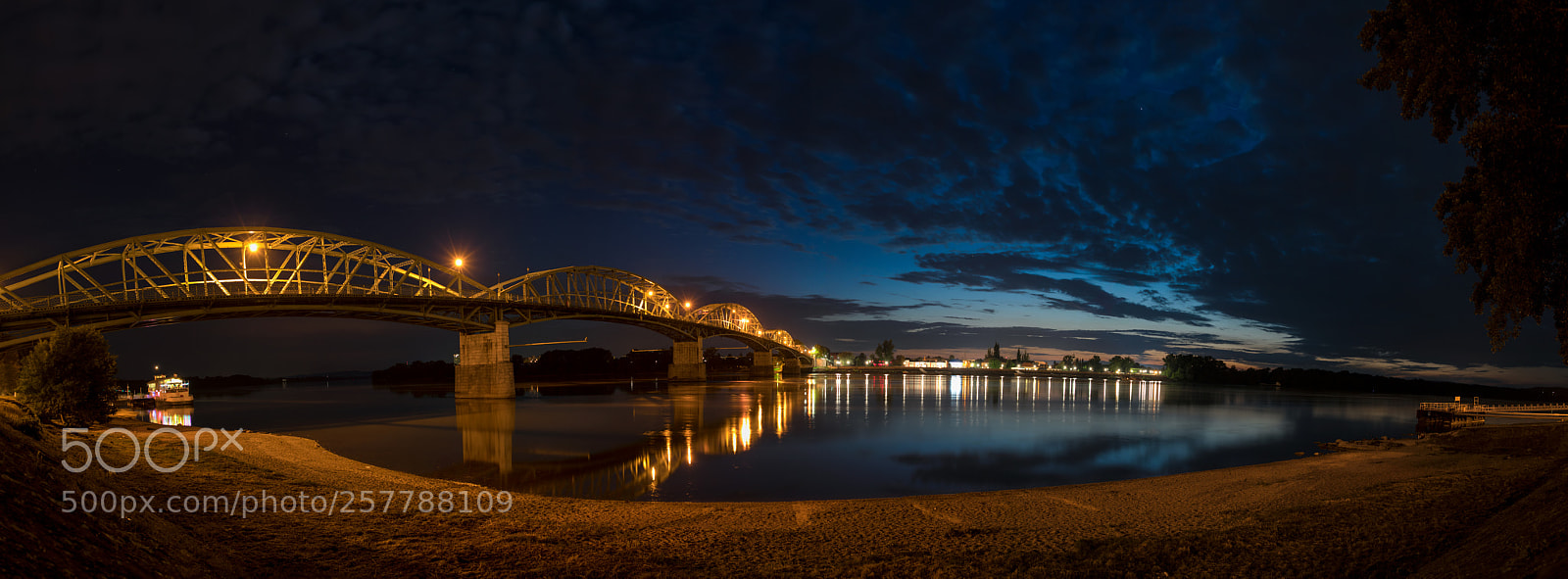 Nikon D850 sample photo. Night start in esztergom photography