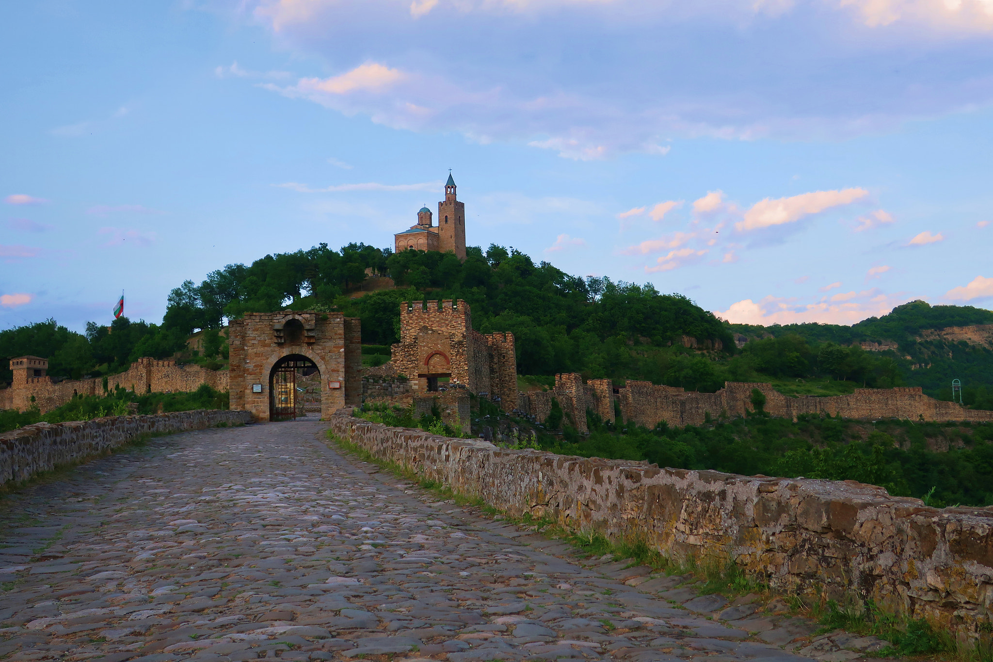 Canon PowerShot G9 X Mark II sample photo. Veliko tarnovo, bulgaria photography