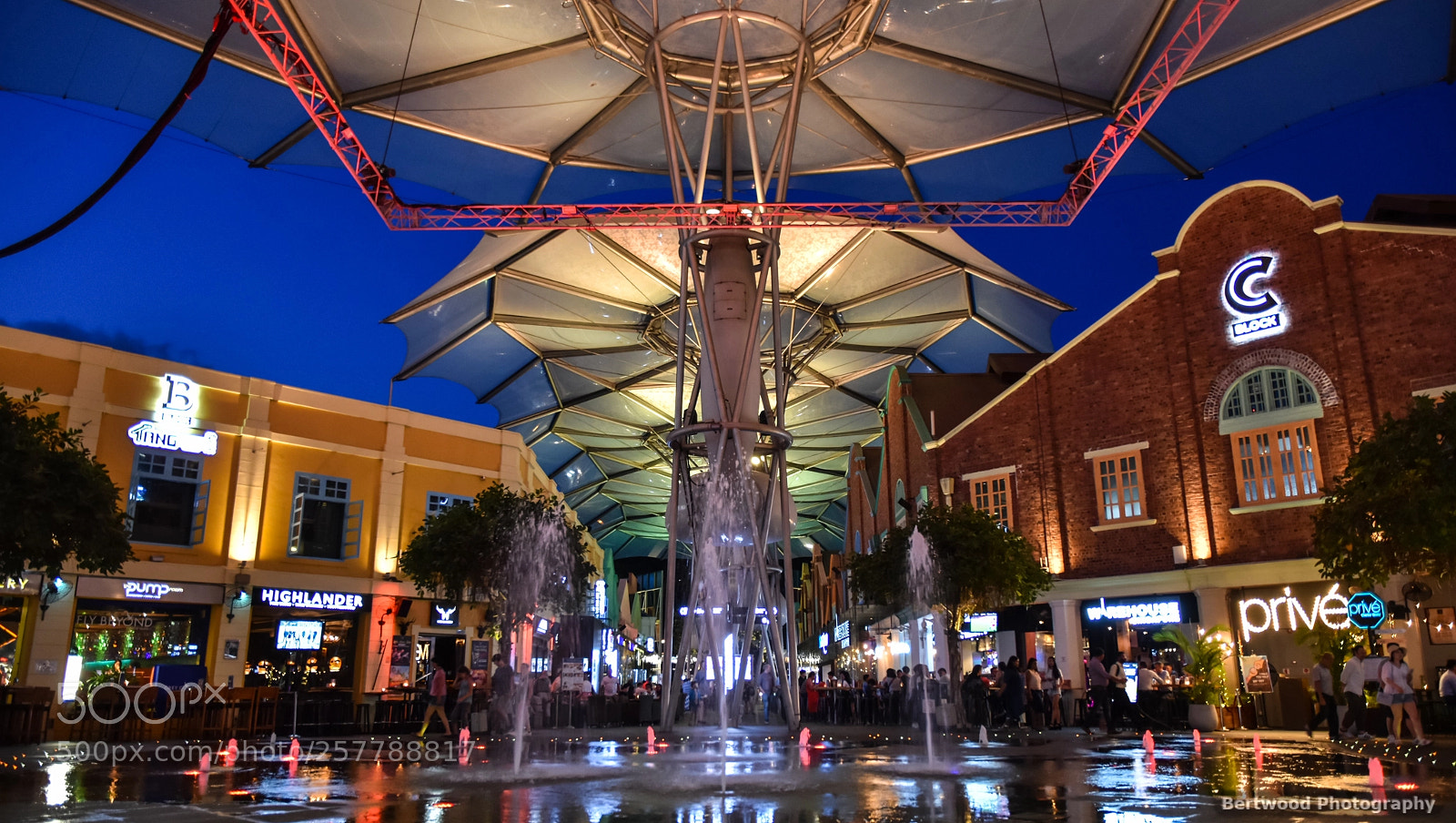 Nikon D5600 sample photo. Clarke quay photography