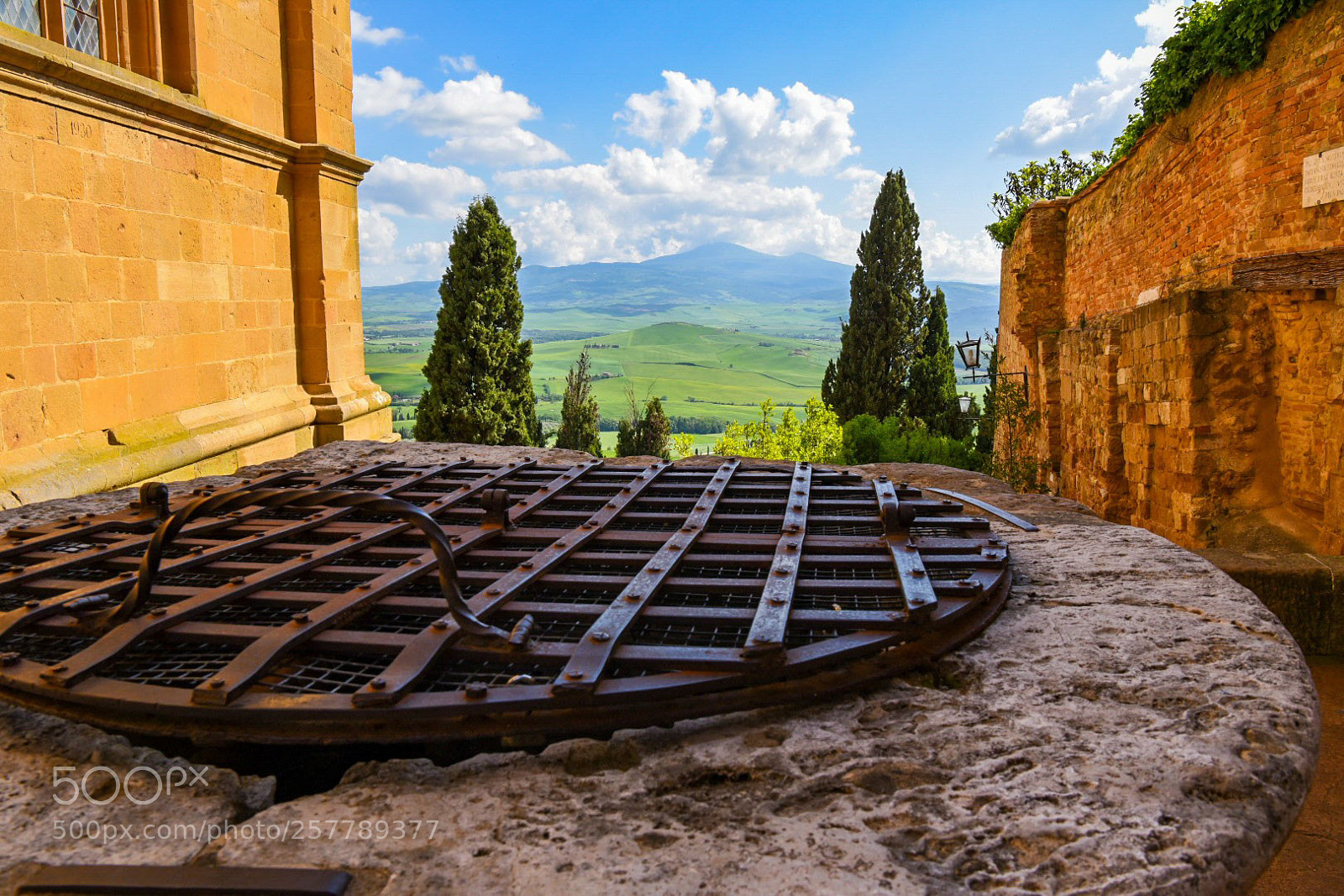 Nikon D750 sample photo. View from the well photography