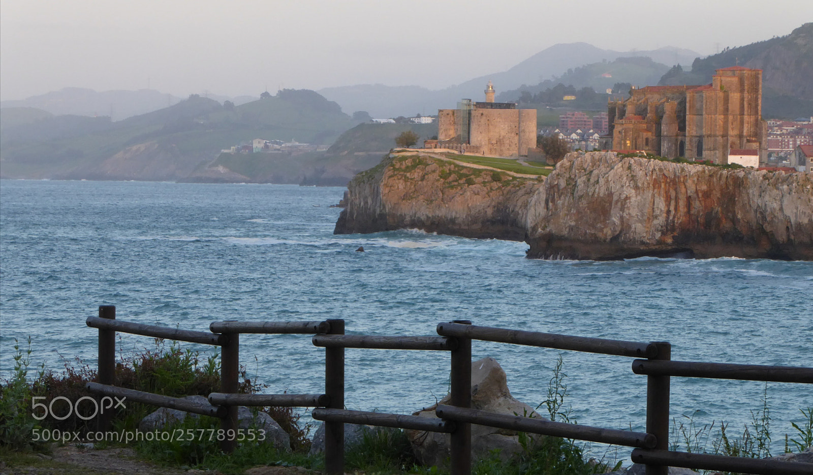 Panasonic Lumix DMC-ZS50 (Lumix DMC-TZ70) sample photo. Castro urdiales desde ostende photography