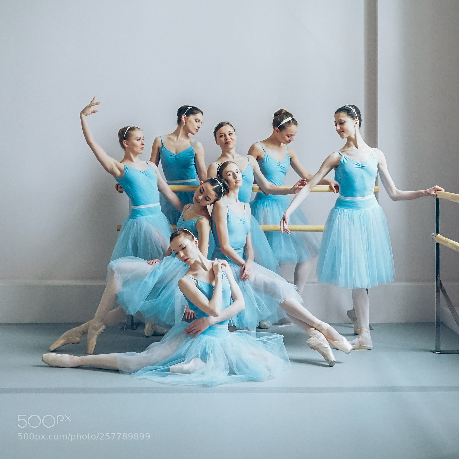 Sony a7 II sample photo. Blue dancer's photography